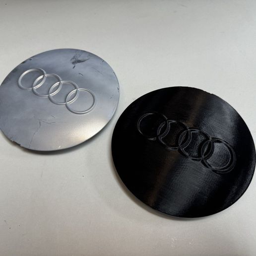 Audi 100 A4 B5 A6 C4 литой диск колпачок ступицы 8D0601165B